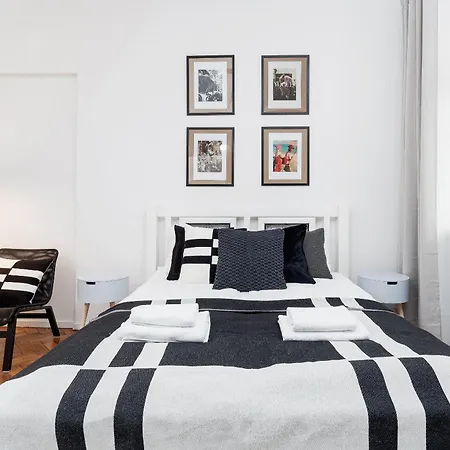 Urban Twilight Stay - 1Br- Kazimierz District 크라쿠프